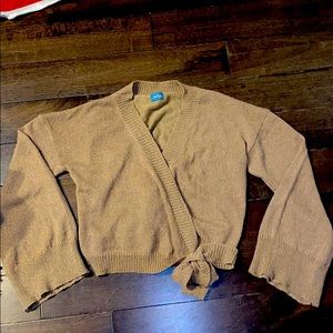 Neely brown cross-tie sweater size M